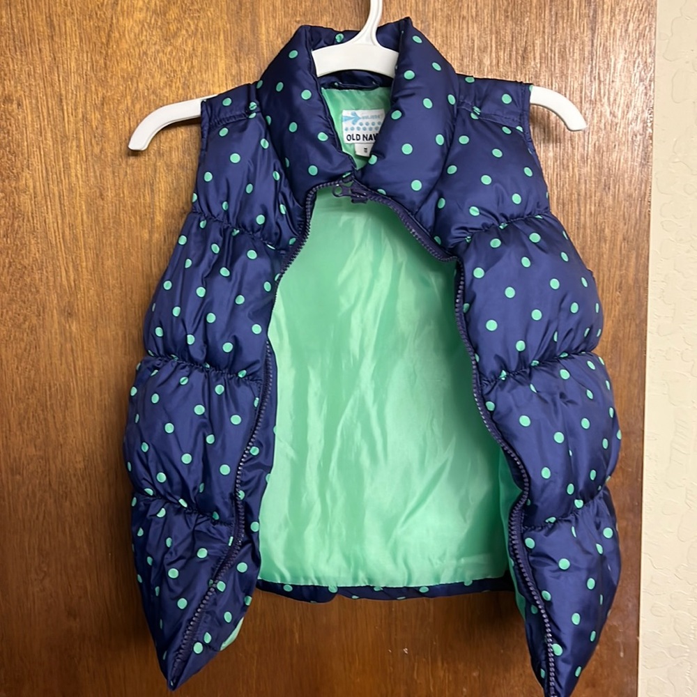 Girl body warmer in excellent condition